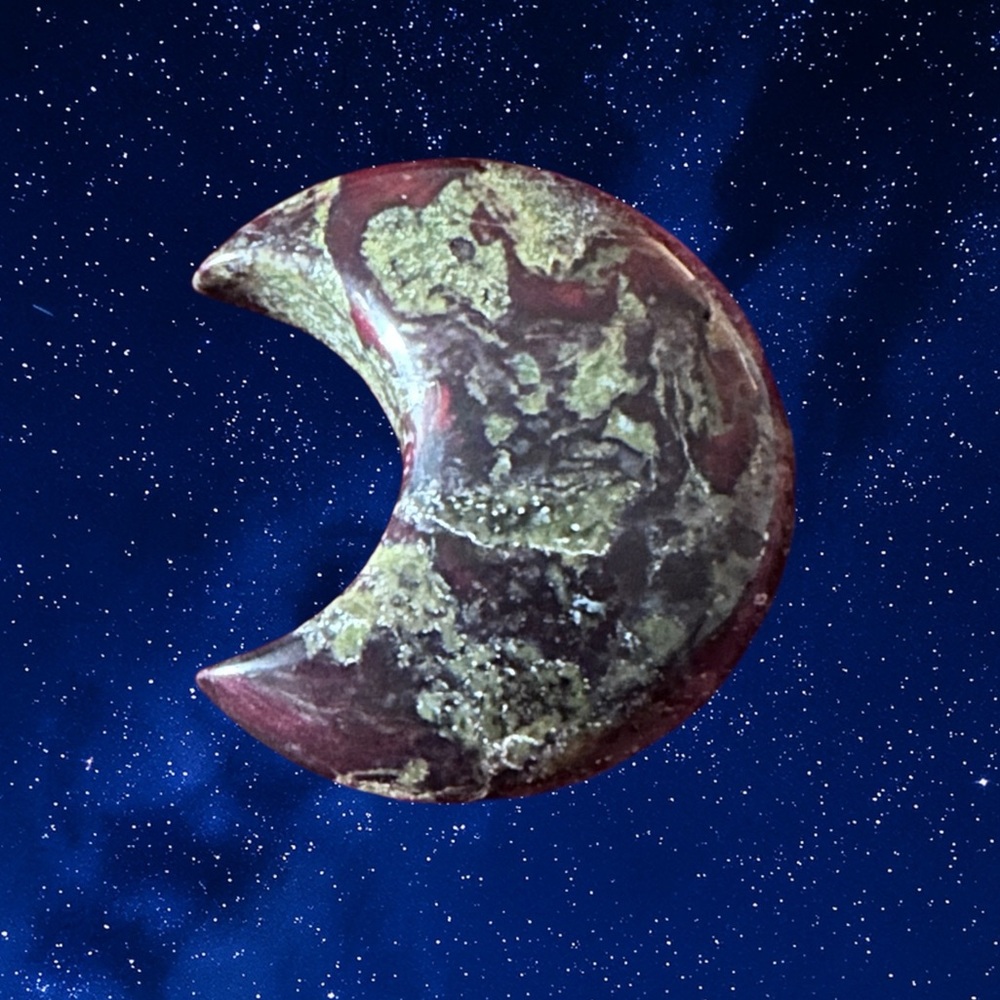 Crystal Crescent Moon (choose 1) - Picture 2 of 12